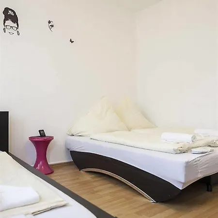 City Apartment Apartment