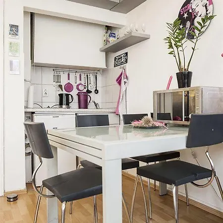 City Apartment Apartment